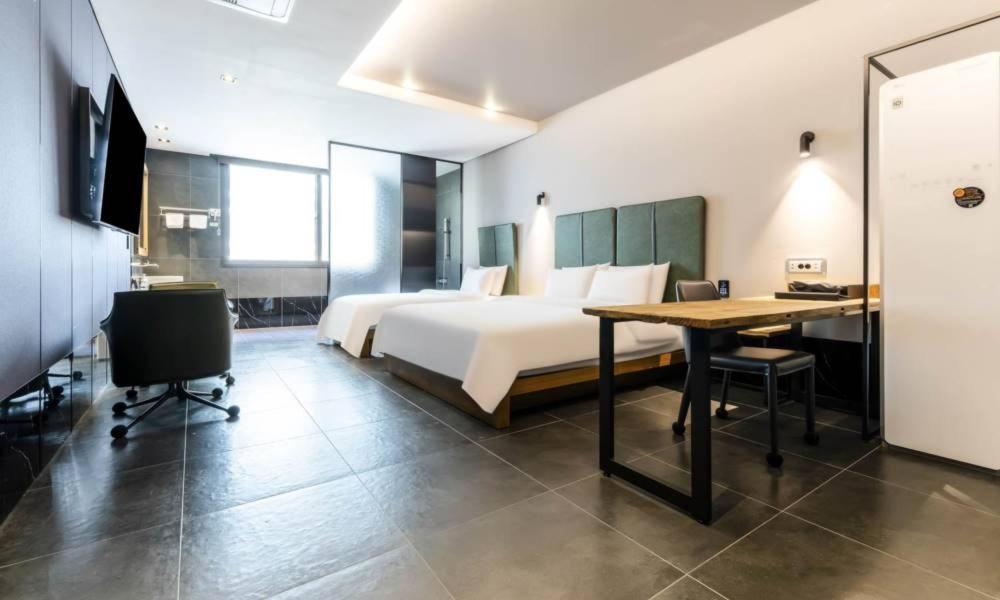 Anseong Nomad Hotel Ngoại thất bức ảnh